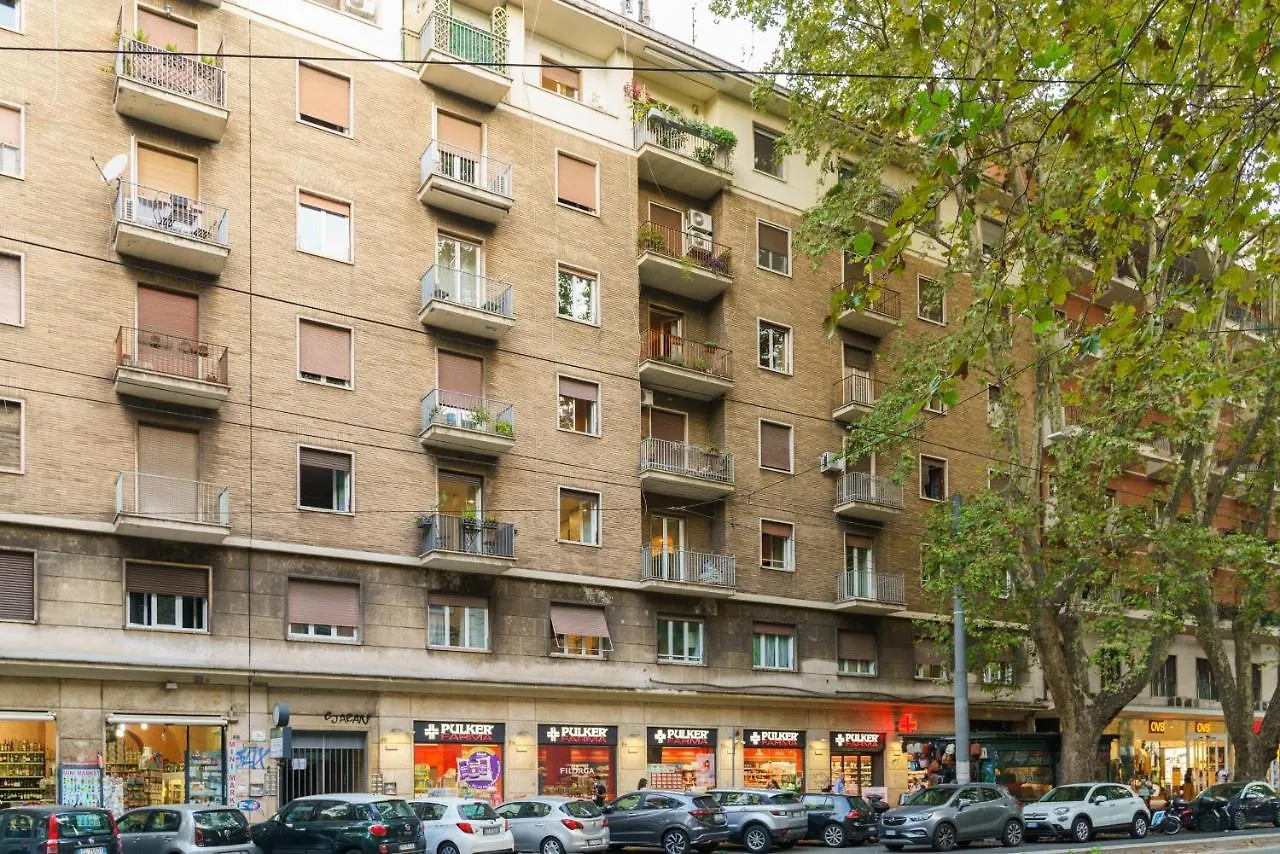 Bed & Breakfast B&Btrastevere66 Rome Italy